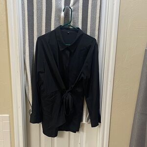 SHEIN Black Tie-Front Blouse